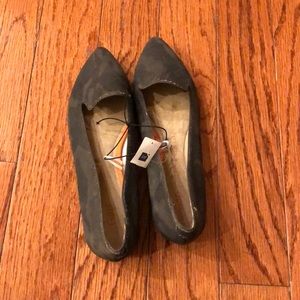 New Gap camo flats
